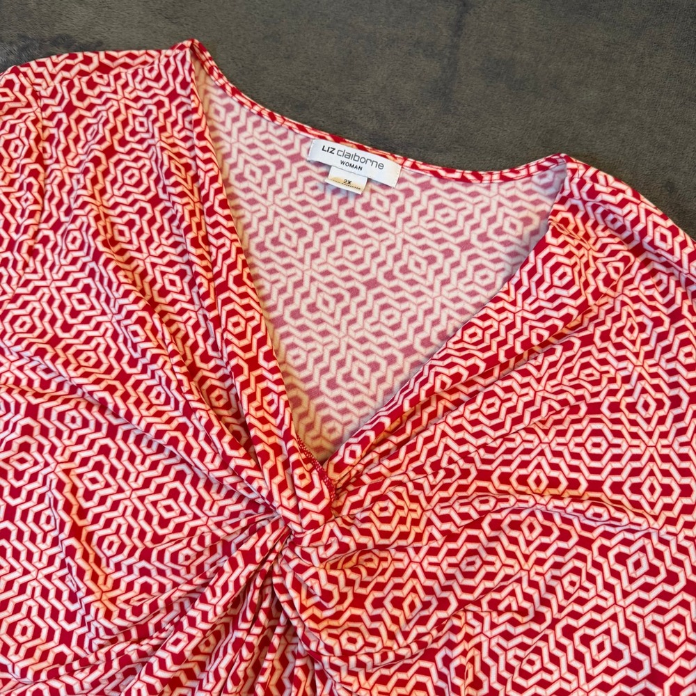 Liz Claiborne Twist Front Blouse Womens 2X‎ Red White Geometric 3/4 Sleeve